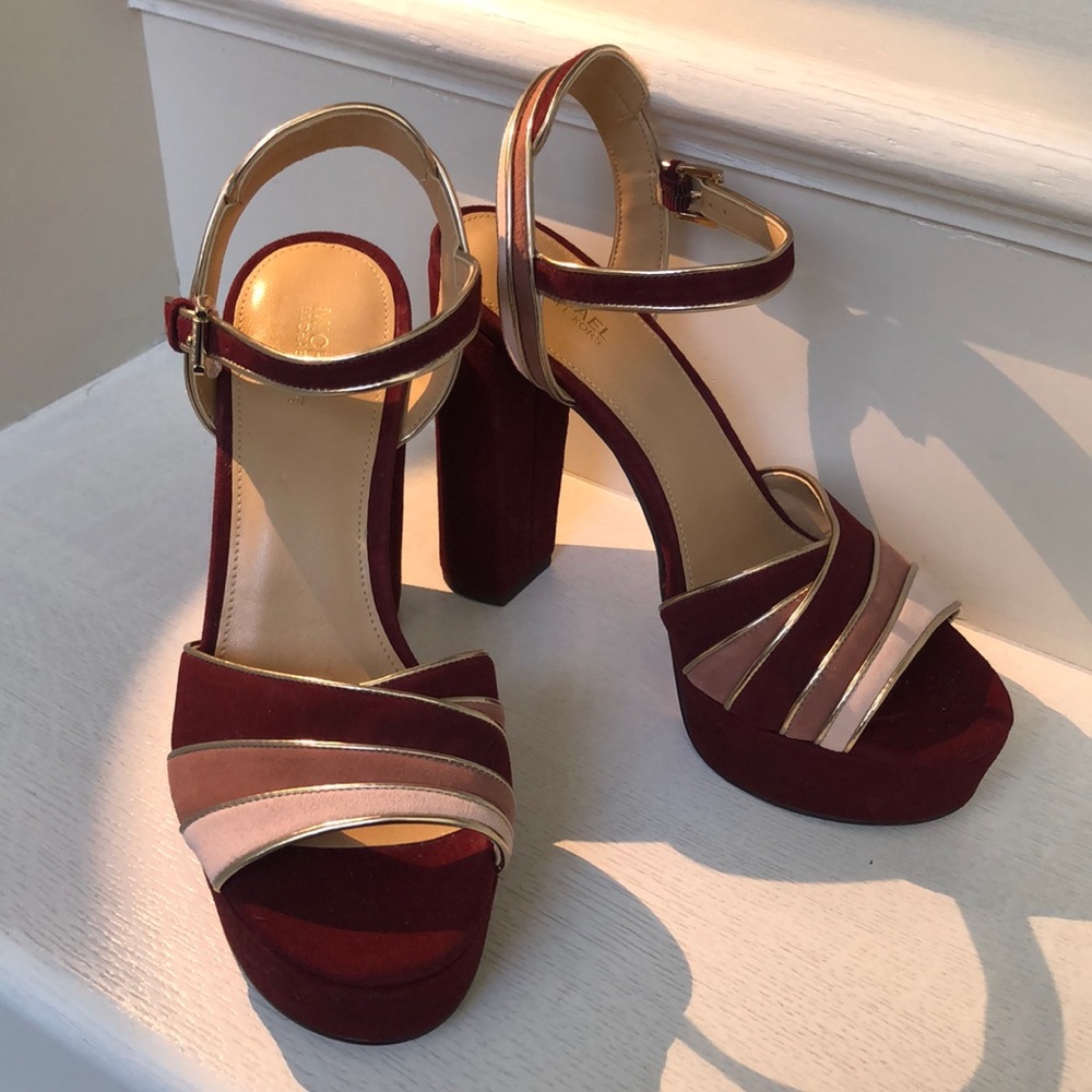 High heel shoes